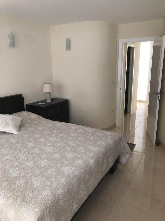Apartamento El Eden Playa De Gandia Екстер'єр фото