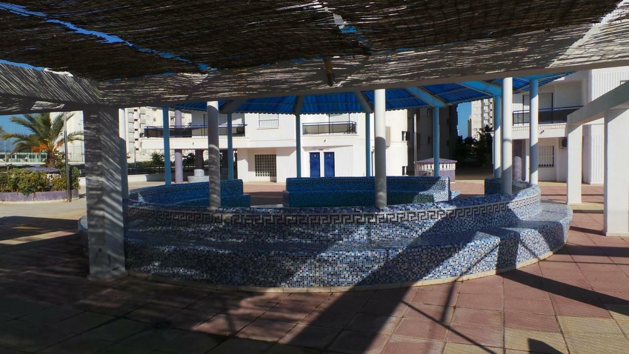 Apartamento El Eden Playa De Gandia Екстер'єр фото