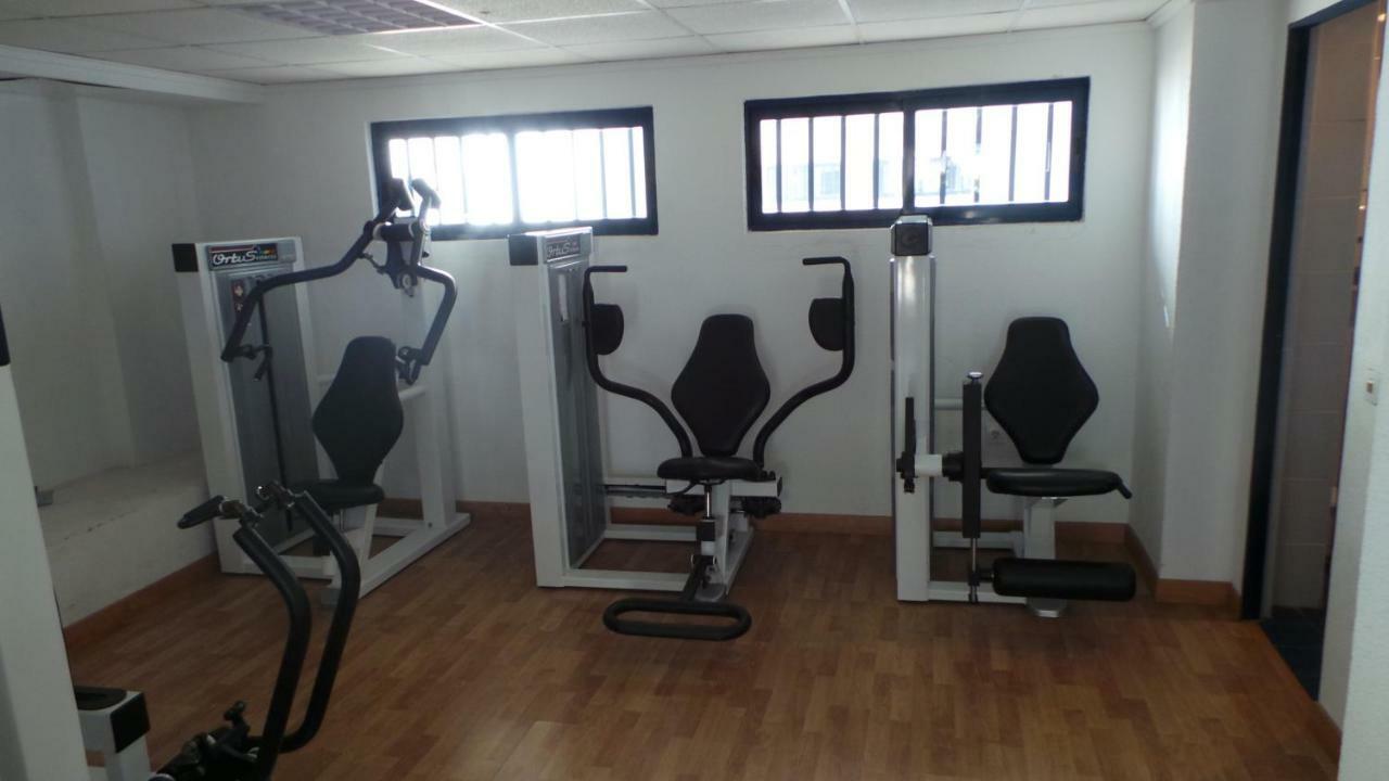 Apartamento El Eden Playa De Gandia Екстер'єр фото